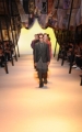 versace-milan-mens-spring-summer-2016-finale-4