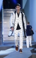 look_0013
