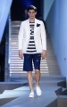 look_0027