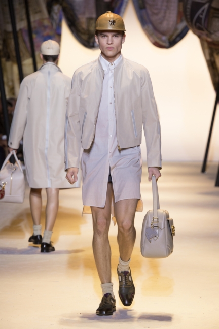versace-mens-ss16_look-17