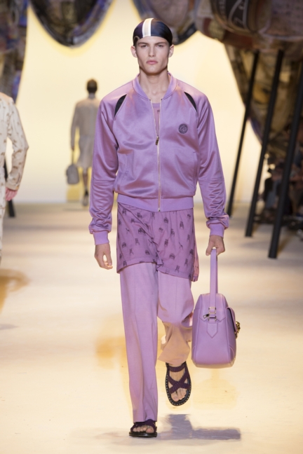 versace-mens-ss16_look-19