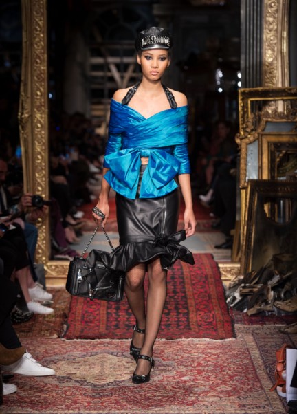 moschino-milan-fashion-week-aw-16-17