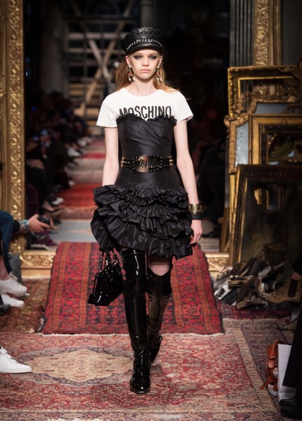 moschino-milan-fashion-week-aw-16-24
