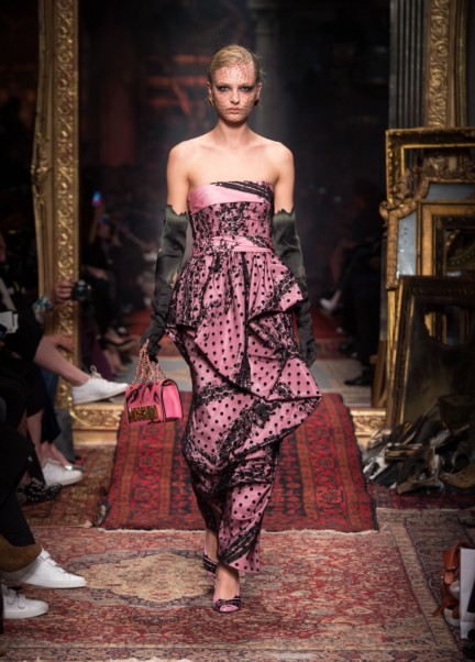 moschino-milan-fashion-week-aw-16-43