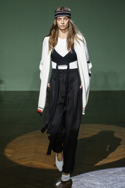 01-simona-marziali-mrz_ful_w_s20_mi_001