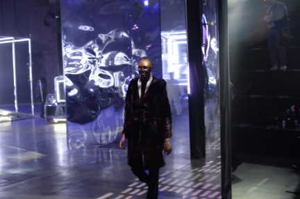 philipp-plein-aw1617-women_s-fashion-show-backstage-sgp-19