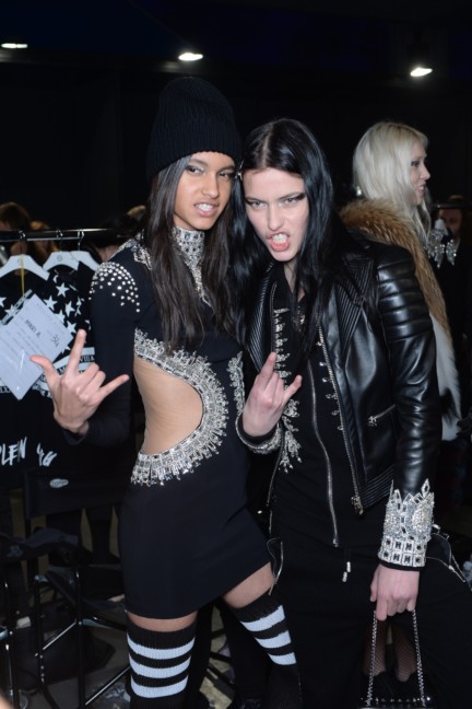 philipp-plein-aw1617-women_s-fashion-show-backstage-sgp-32