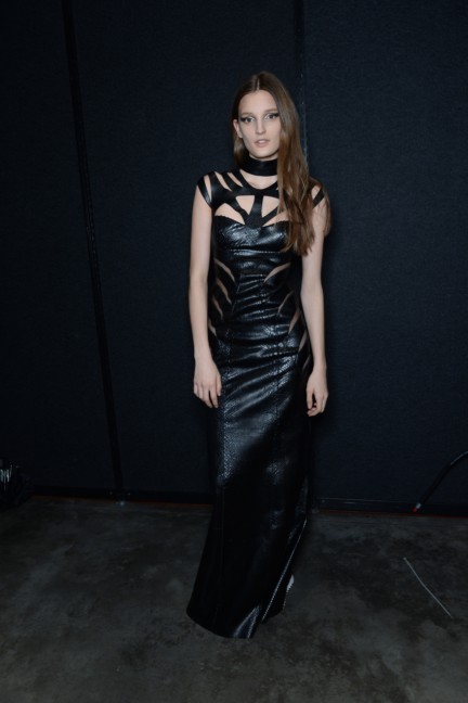 philipp-plein-aw1617-women_s-fashion-show-backstage-sgp-43