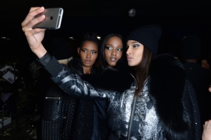 philipp-plein-aw1617-women_s-fashion-show-backstage-sgp-52