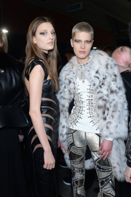 philipp-plein-aw1617-women_s-fashion-show-backstage-sgp-55
