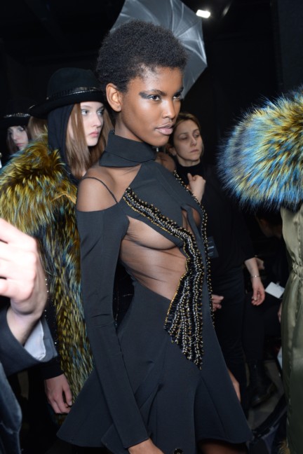 philipp-plein-aw1617-women_s-fashion-show-backstage-sgp-59