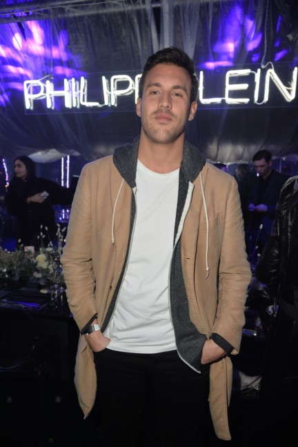 philipp-plein-aw1617-women_s-fashion-show-andrea-pato-sgp-83