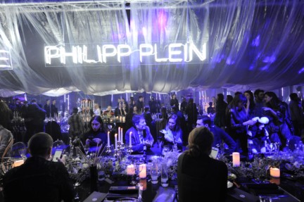 philipp-plein-aw1617-women_s-fashion-show-dinner-sgp-51
