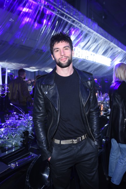 philipp-plein-aw1617-women_s-fashion-show-dinner-sgp-8