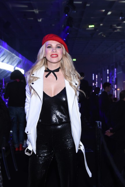 philipp-plein-aw1617-women_s-fashion-show-zhanna-bianca-sgp-24
