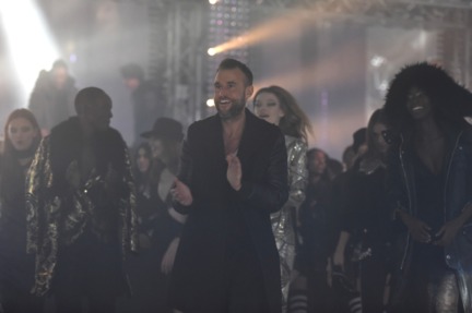 philipp-plein-aw1617-women_s-fashion-show-finale-sgp-1