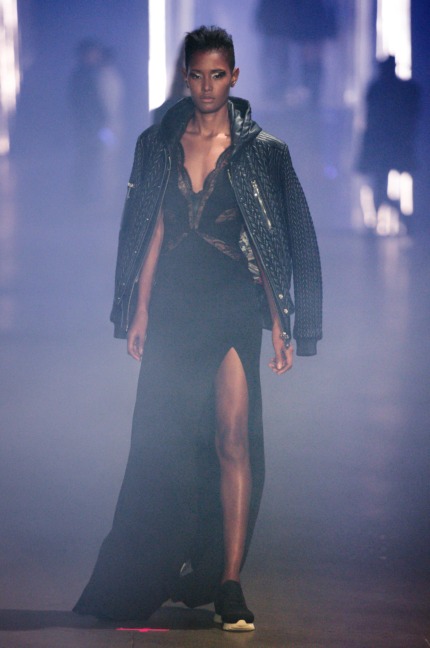 philipp-plein-women_s-fashion-show-fw1617-runway-32