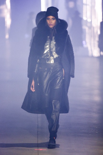 philipp-plein-women_s-fashion-show-fw1617-runway-41
