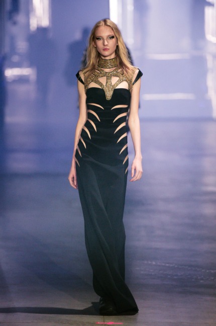 philipp-plein-women_s-fashion-show-fw1617-runway-6