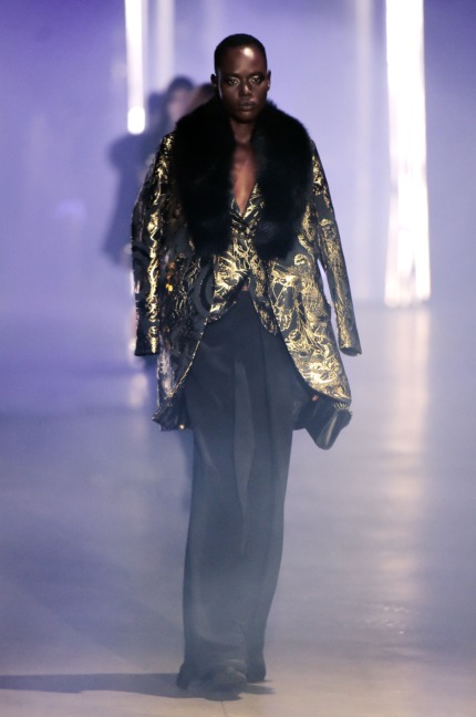 philipp-plein-women_s-fashion-show-fw1617-runway-7