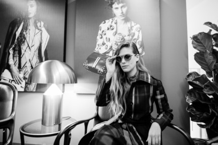 tods_italian_handmade_fw17_backstage_03
