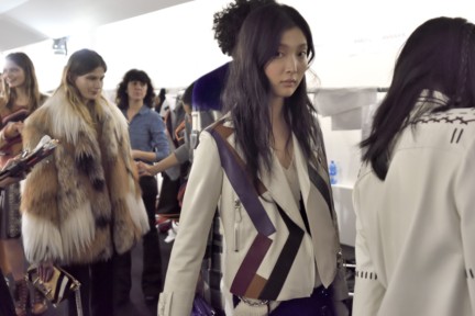 tods_italian_handmade_fw17_backstage_15