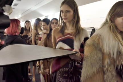 tods_italian_handmade_fw17_backstage_16