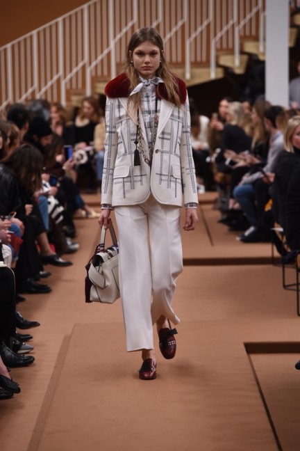 tods_women_fw17_look_07
