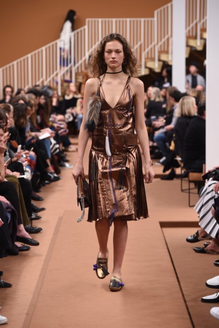 tods_women_fw17_look_29