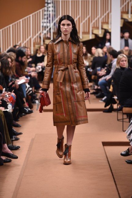 tods_women_fw17_look_30