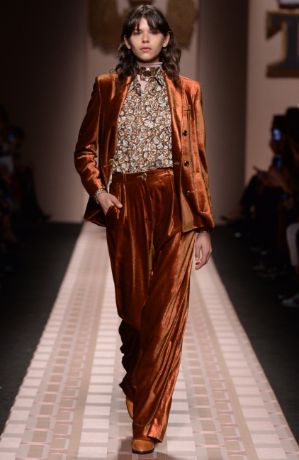 trussardi-womens-fw17-18_04