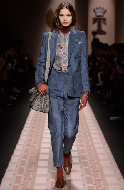 trussardi-womens-fw17-18_17