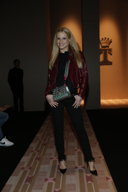 002_michelle-hunziker
