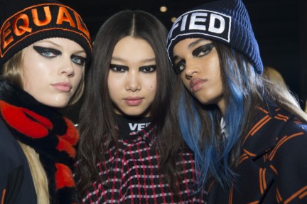 aw17-versacebeauty-033