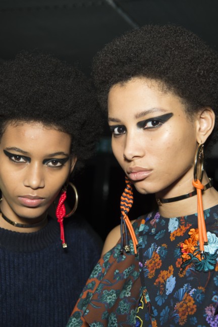 aw17-versacebeauty-034