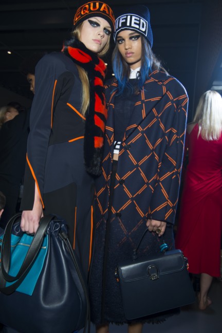 aw17-versacefashion-039