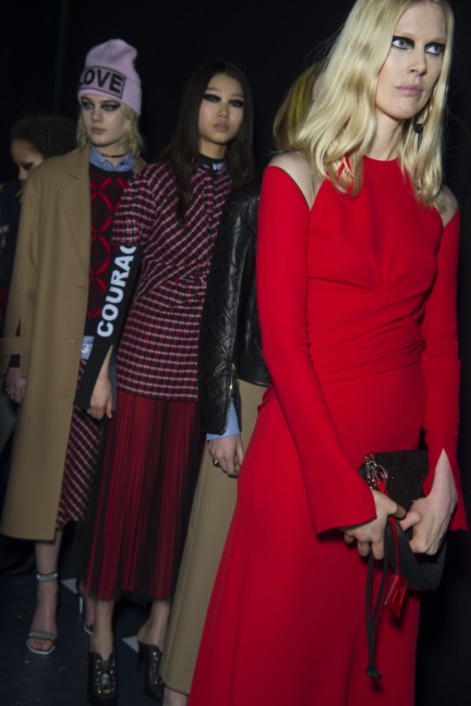 aw17-versacefashion-067