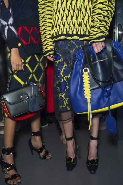 aw17-versacefashion-070