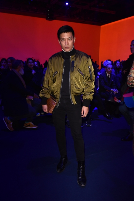 versace_fw17_bryan-boy