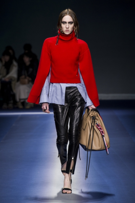 versace_women_fw17-24