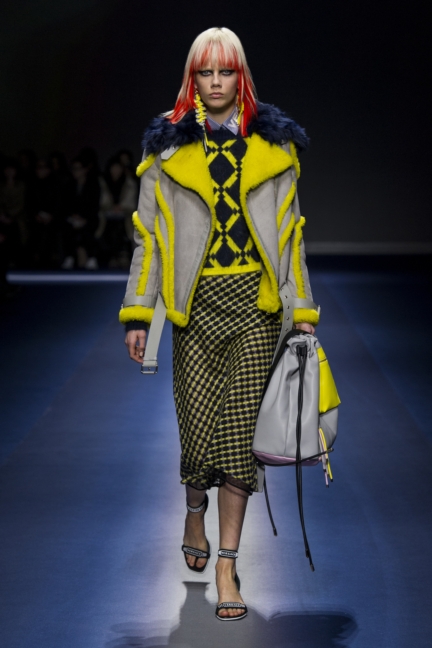 versace_women_fw17-31