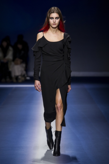 versace_women_fw17-36