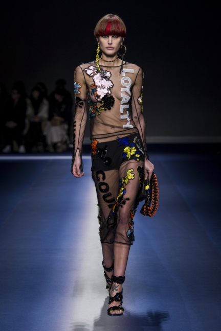 versace_women_fw17-44