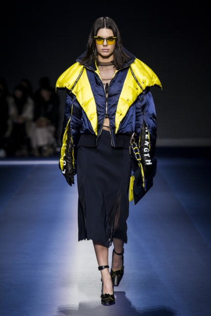 versace_women_fw17-47