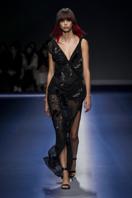 versace_women_fw17-55