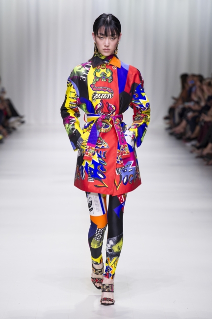 versace_women_ss18-50