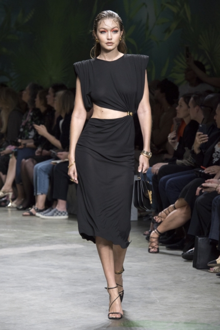 versace-ss20_look-16