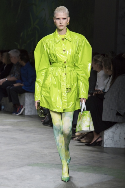 versace-ss20_look-27