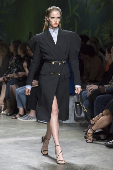 versace-ss20_look-4