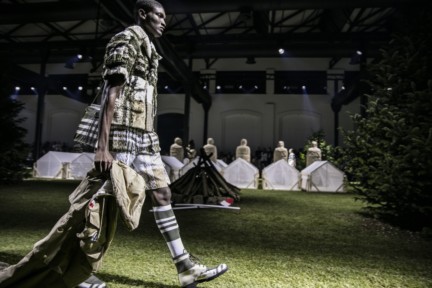 moncler-gamme-bleu-milan-mens-ss-17-6